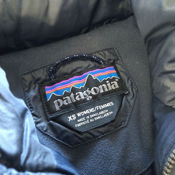 Patagonia Prow Bomber Jacket Size XS Smolder Blue Quilted Down Puffer Women’s - Picture 7 of 9